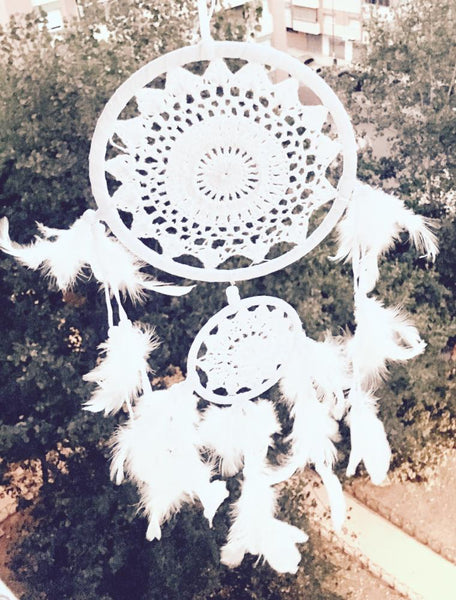 Atrapasueños - Dreamcatcher blanco indio boho con plumas mediano -  Valentina Del Sur