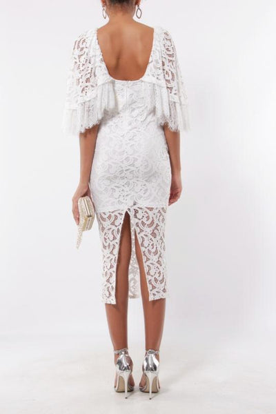 Vestido boho chic de encaje y mangas capa Volant