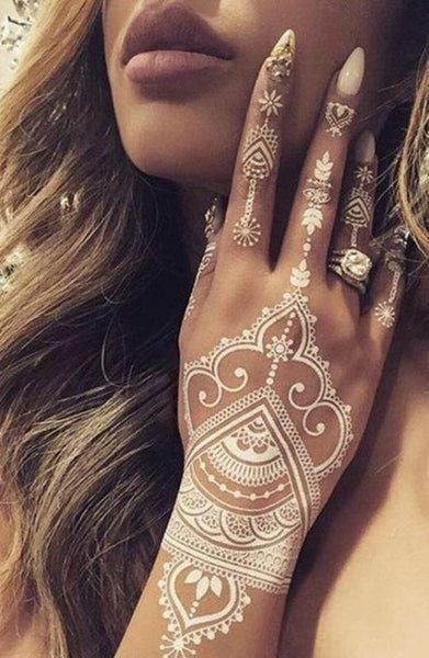 Tatuajes temporales henna blanca- Boho Weddings