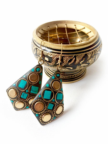Pendientes artesanos de bronce marroquí con turquesas