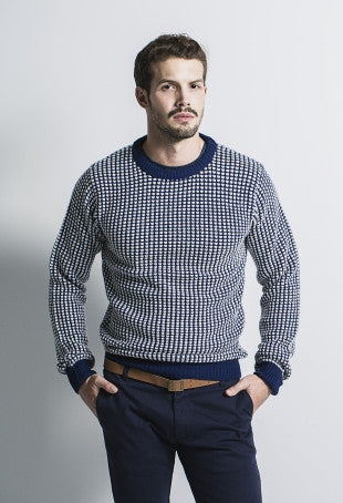 Jersey hombre azul marino contraste